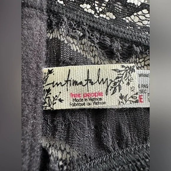 Free People Intimately Scallop Lace Bandeau in Black Size XS - Picture 9 of 14